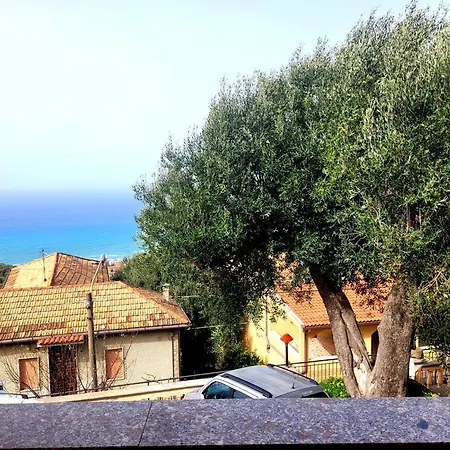 Affacciati Sul Mare
